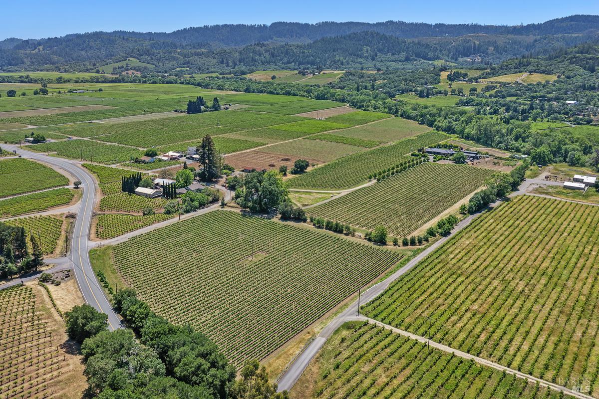 5091 Dry Creek Road Healdsburg, CA 95448 - Photo 37 of 52