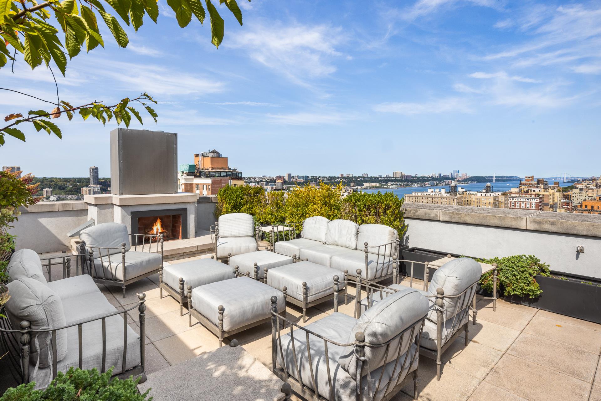 535 West End Avenue, Unit PH Manhattan, NY 10024 - Photo 3 of 19 a terrace with outdoor seating and city view