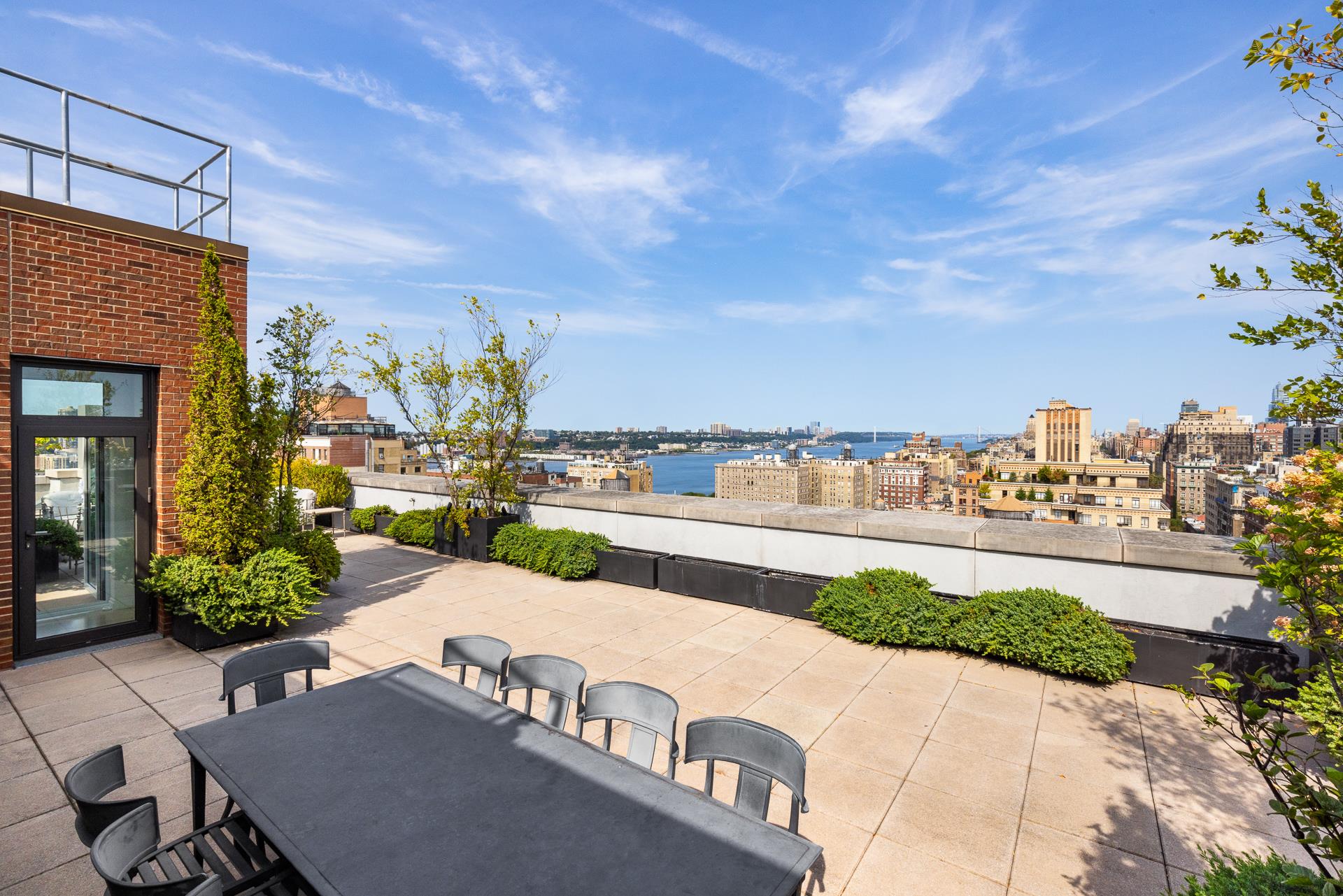 535 West End Avenue, Unit PH Manhattan, NY 10024 - Photo 5 of 19 a view of a house with a yard