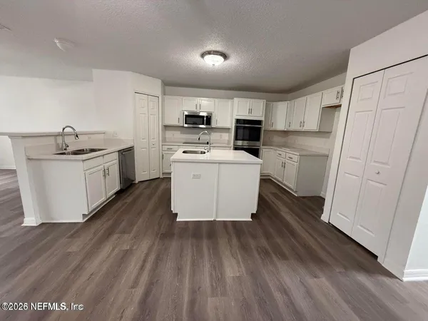 $420,000 | 9286 Thunderbolt Court, Jacksonville, FL 32221