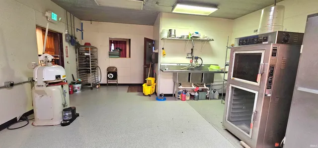 $415,000 | 315 Dalman Avenue, Fort Wayne, IN 46806