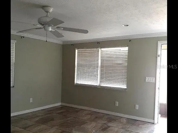 $2,000 | 38046 8th Avenue, Zephyrhills, FL 33542