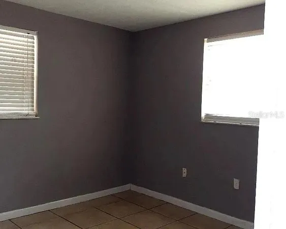 $2,000 | 38046 8th Avenue, Zephyrhills, FL 33542