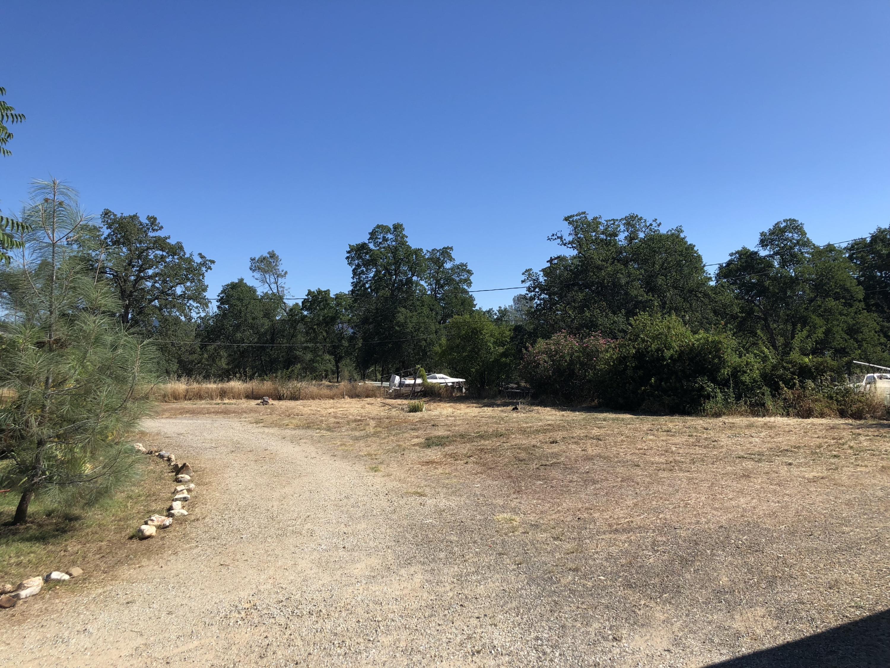 17880 Oasis Road Redding, CA 96003 - Photo 14 of 32 IMG_9381