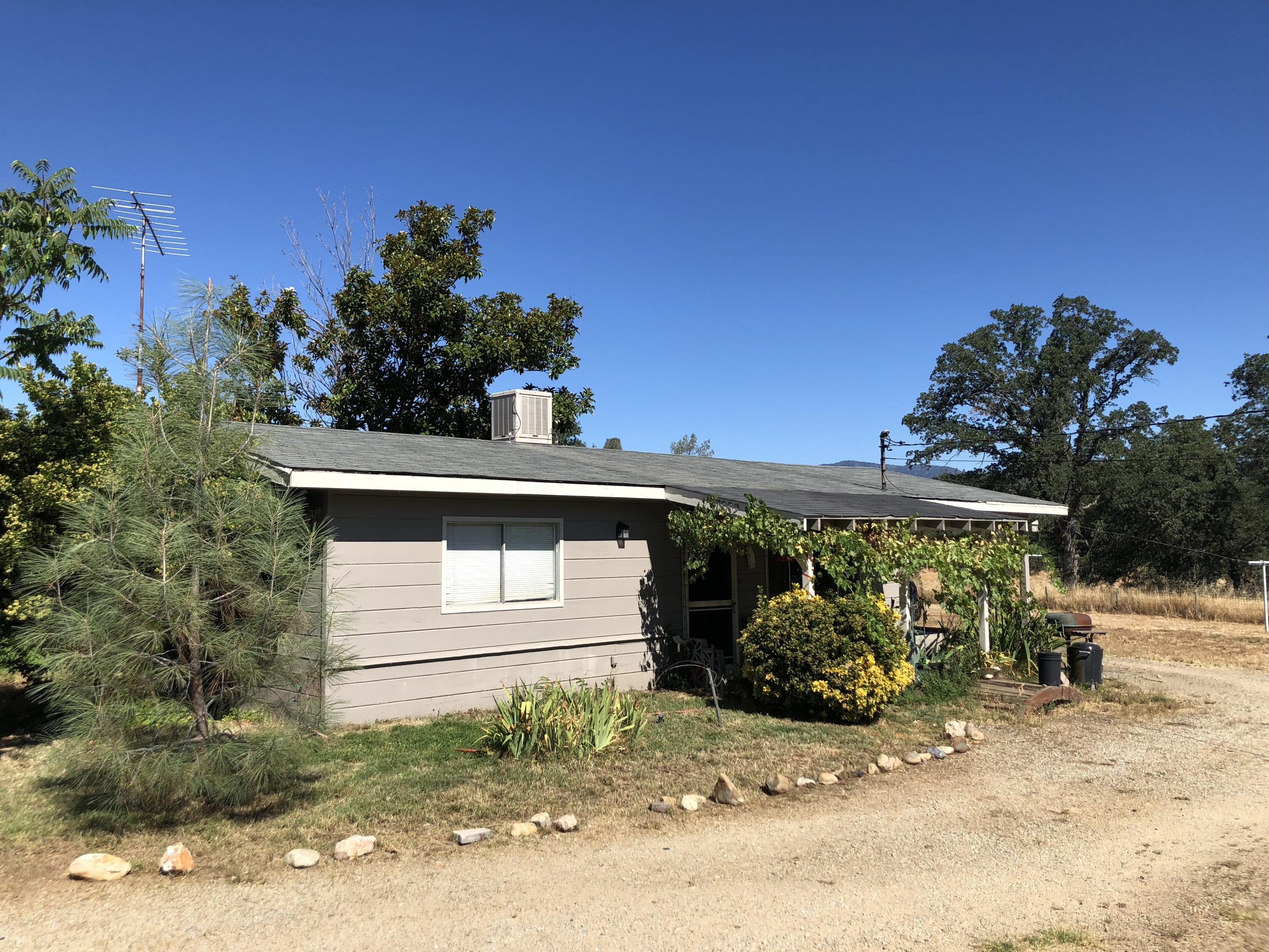 17880 Oasis Road Redding, CA 96003 - Photo 15 of 32 IMG_9382