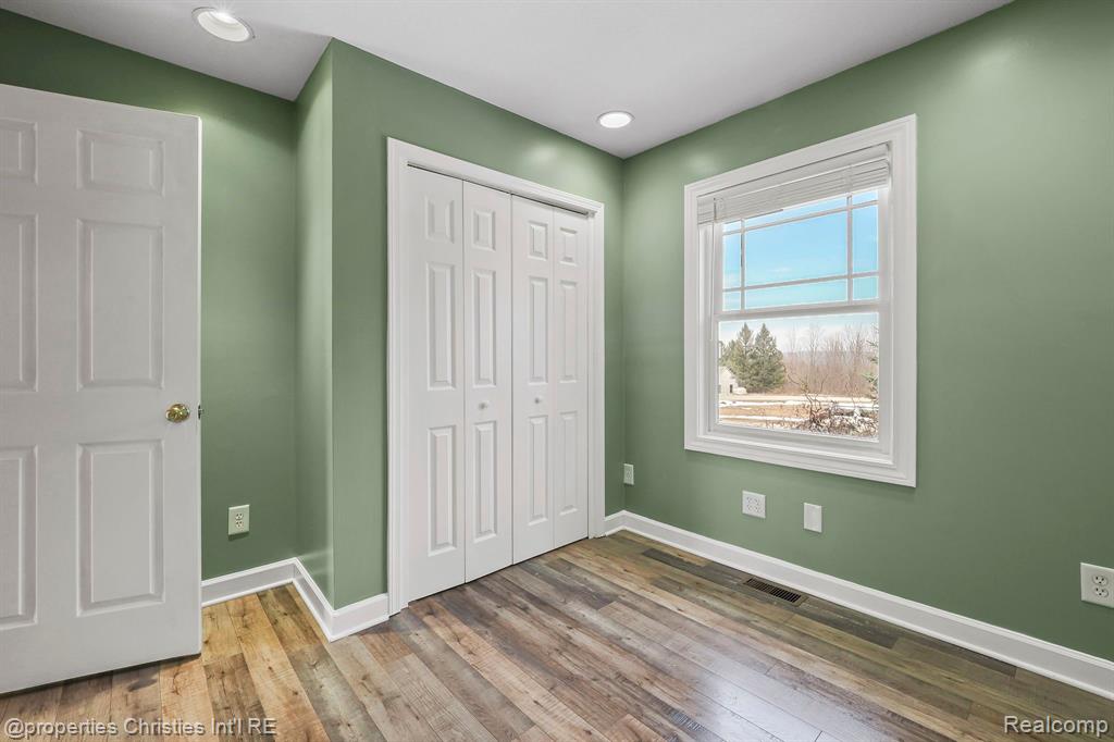 285 Skyline Road Petoskey, MI 49770 - Photo 16 of 38 Gallery Image 16