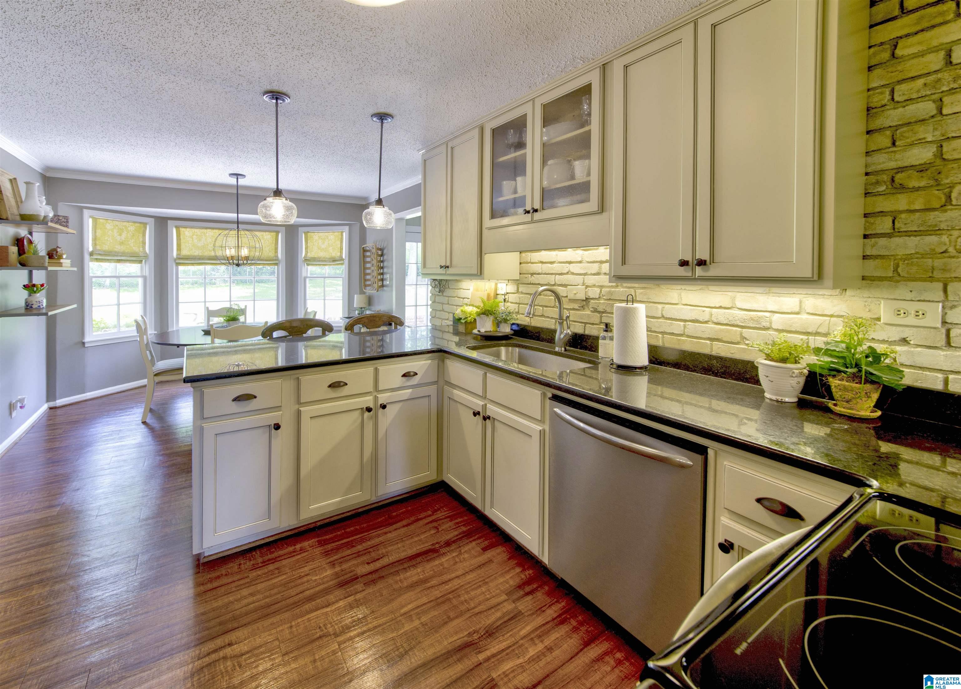 295 Shades Crest Road Birmingham, AL 35226 - Photo 12 of 40