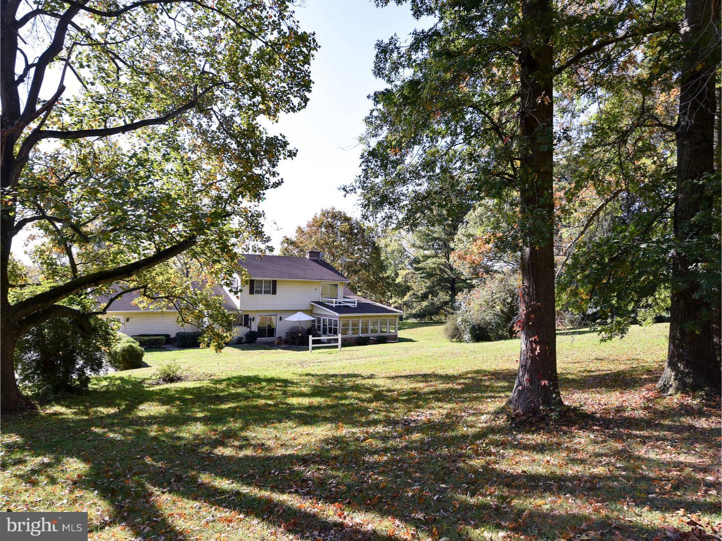 528 Bulltown Road Elverson, PA 19520 - Photo 5 of 25 Gallery Image 5