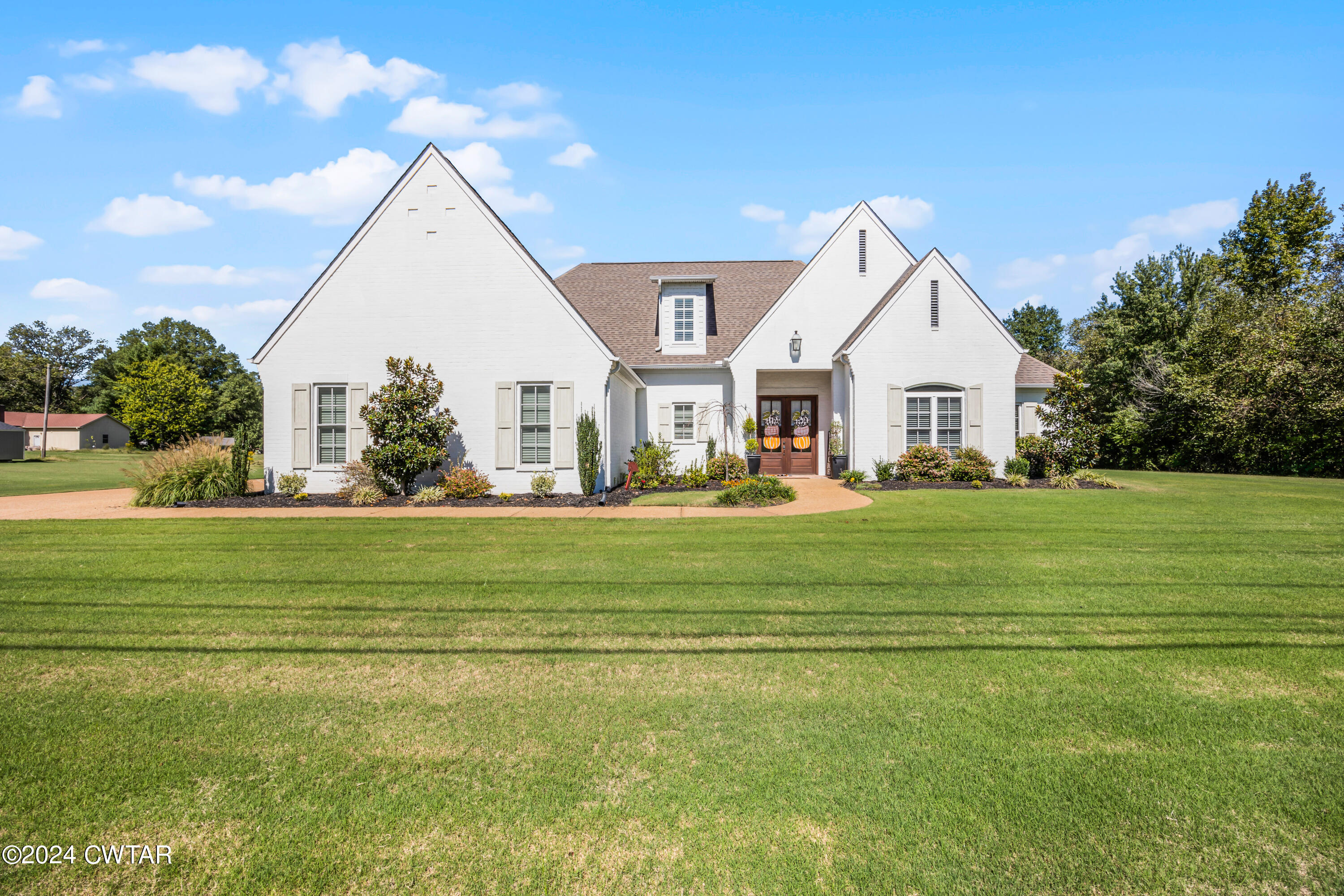 935 Ashport Road Jackson, TN 38305 - Photo 1 of 32 1