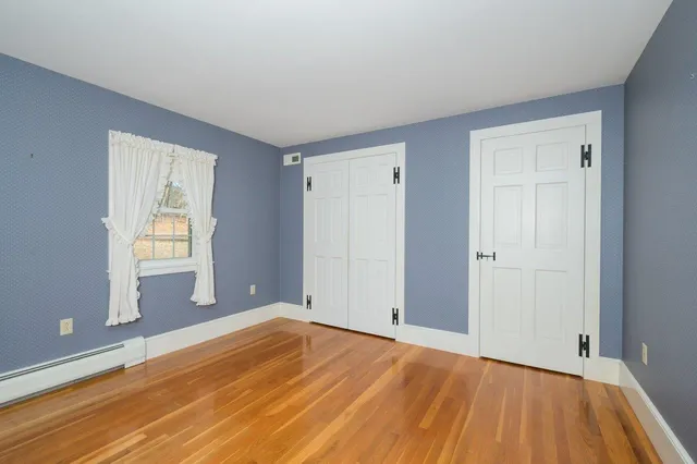 $5,200 | 45 Weare Road, Hampton Falls, NH 03844