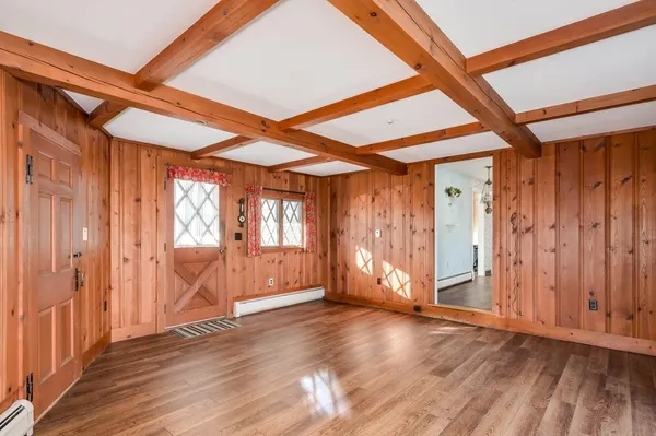 $5,200 | 45 Weare Road, Hampton Falls, NH 03844