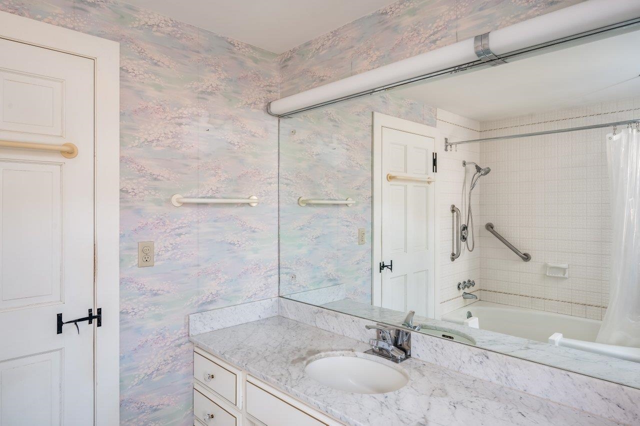 45 Weare Road Hampton Falls, NH 03844 - Photo 25 of 38