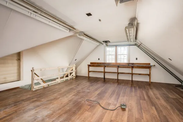 $5,200 | 45 Weare Road, Hampton Falls, NH 03844