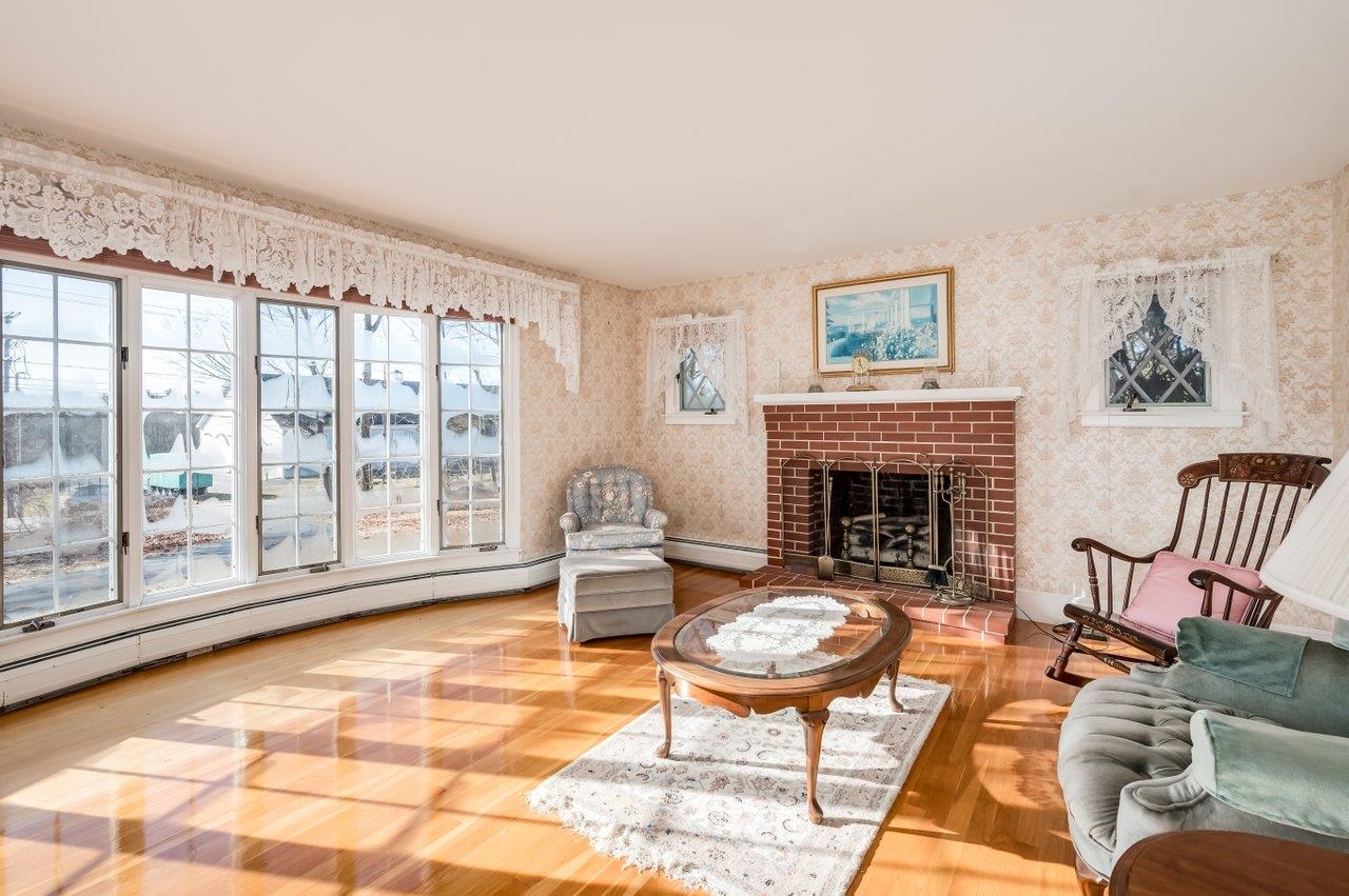 45 Weare Road Hampton Falls, NH 03844 - Photo 8 of 38