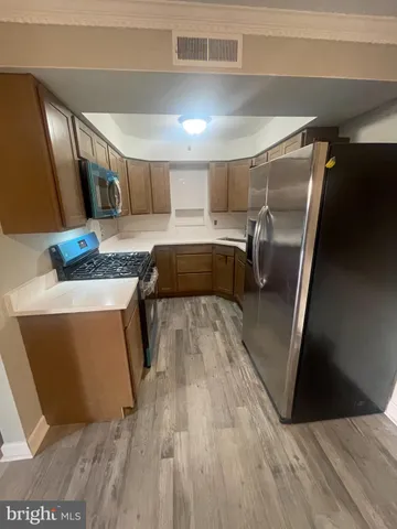 $1,300 | 201 South Augusta Avenue, Unit A5, Baltimore, MD 21229