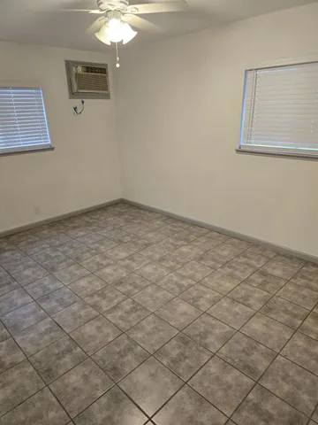 an empty room with a empty space