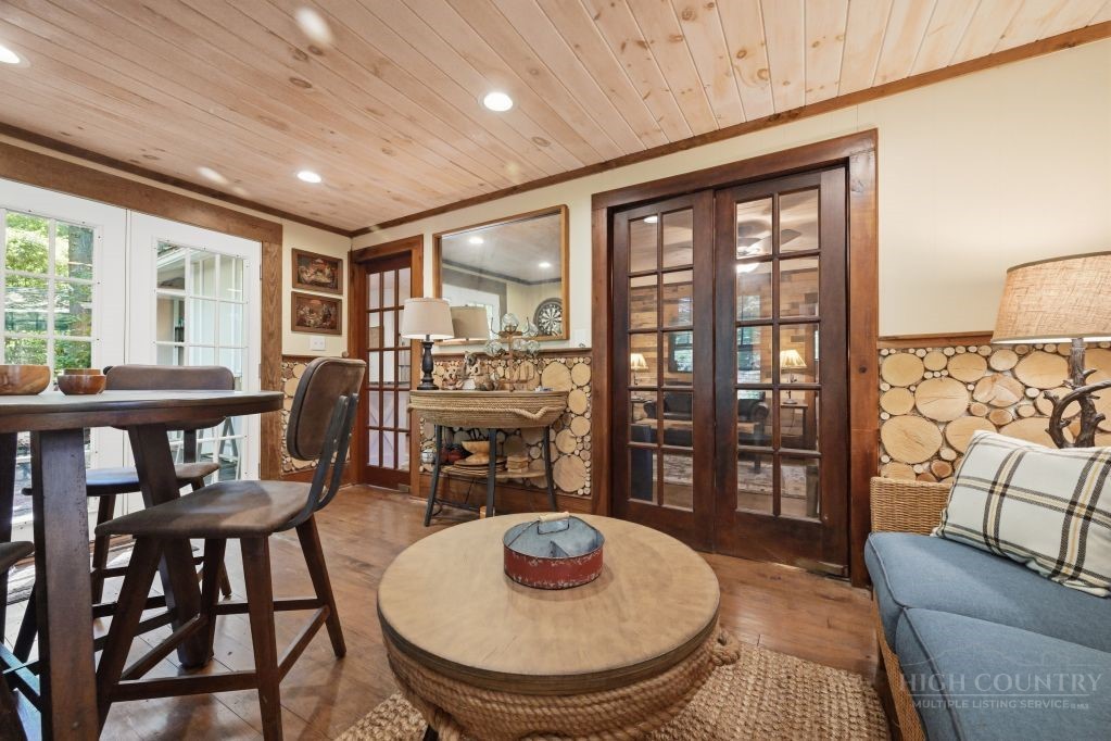 56 Raccoon Lane Newland, NC 28657 - Photo 10 of 20