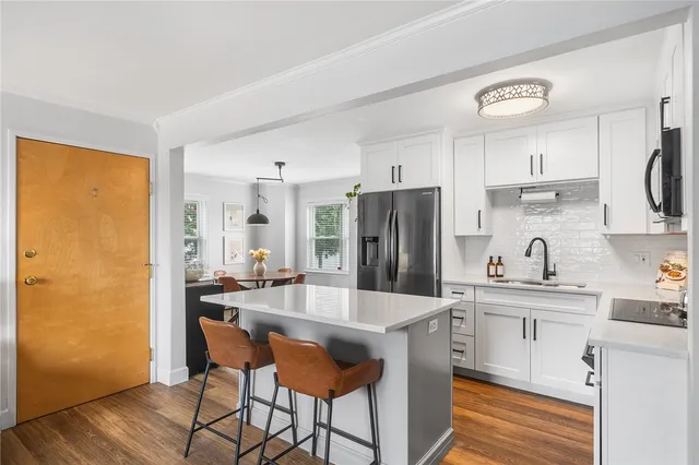 $485,000 | 101 Grand View Street, Unit 1, Providence, RI 02906