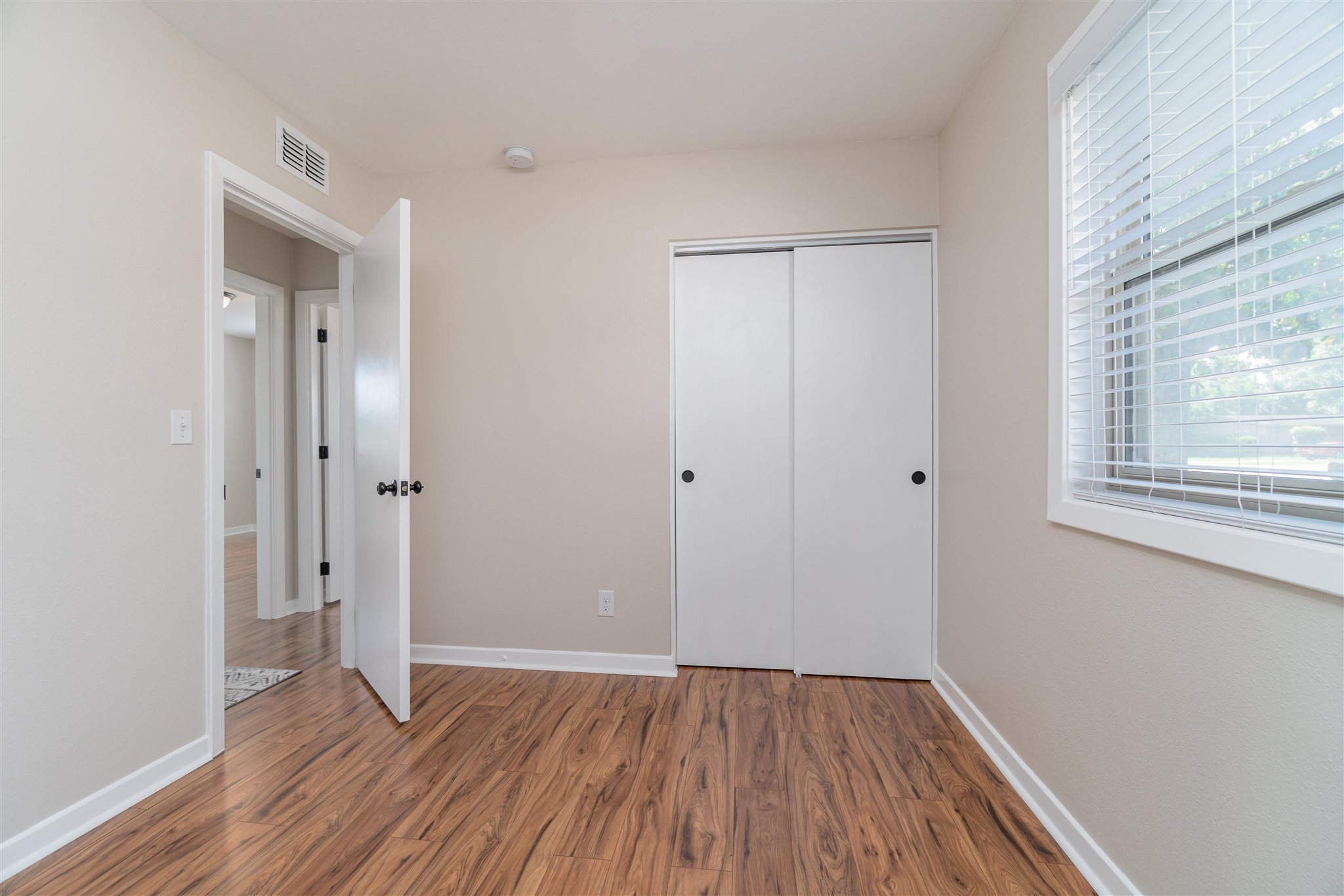 2966 Creighton Road Pensacola, FL 32504 - Photo 21 of 36