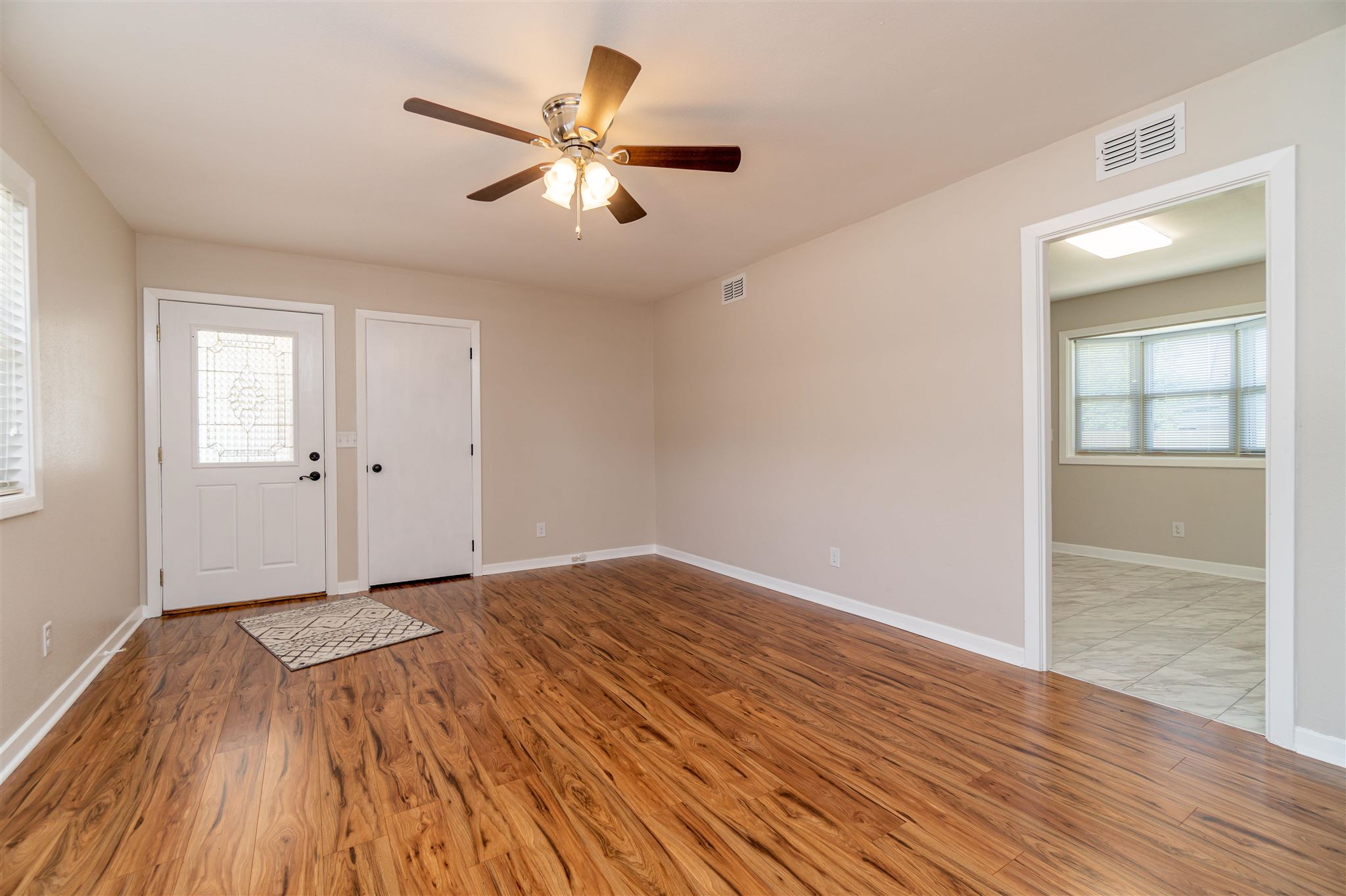 2966 Creighton Road Pensacola, FL 32504 - Photo 6 of 36 Spacious and inviting