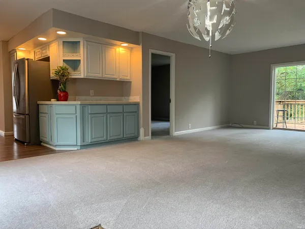 $1,880 | 4212 West Curry Court, Bloomington, IN 47403