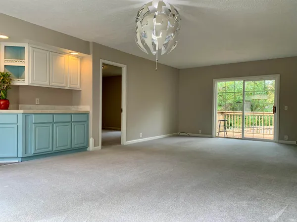 $1,880 | 4212 West Curry Court, Bloomington, IN 47403