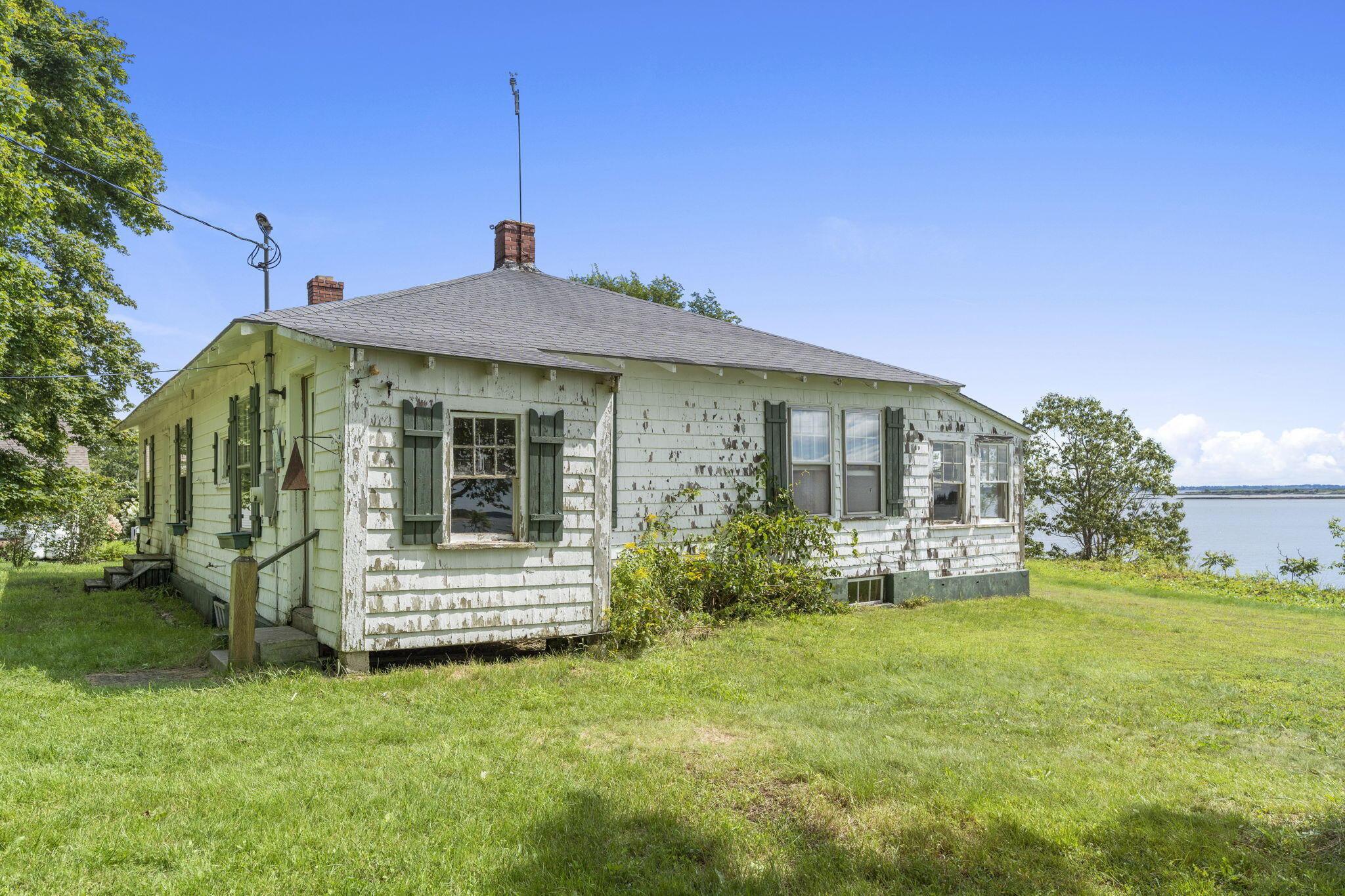 27 Fenderson Road Chebeague Island, ME 04017 - Photo 13 of 43 6-web-or-mls-DSC07590