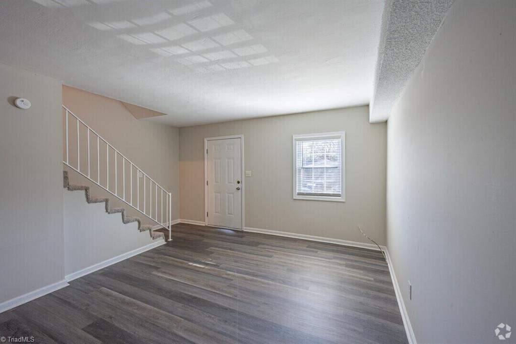115 Ivey Road, Unit 115E Graham, NC 27253 - Photo 4 of 12