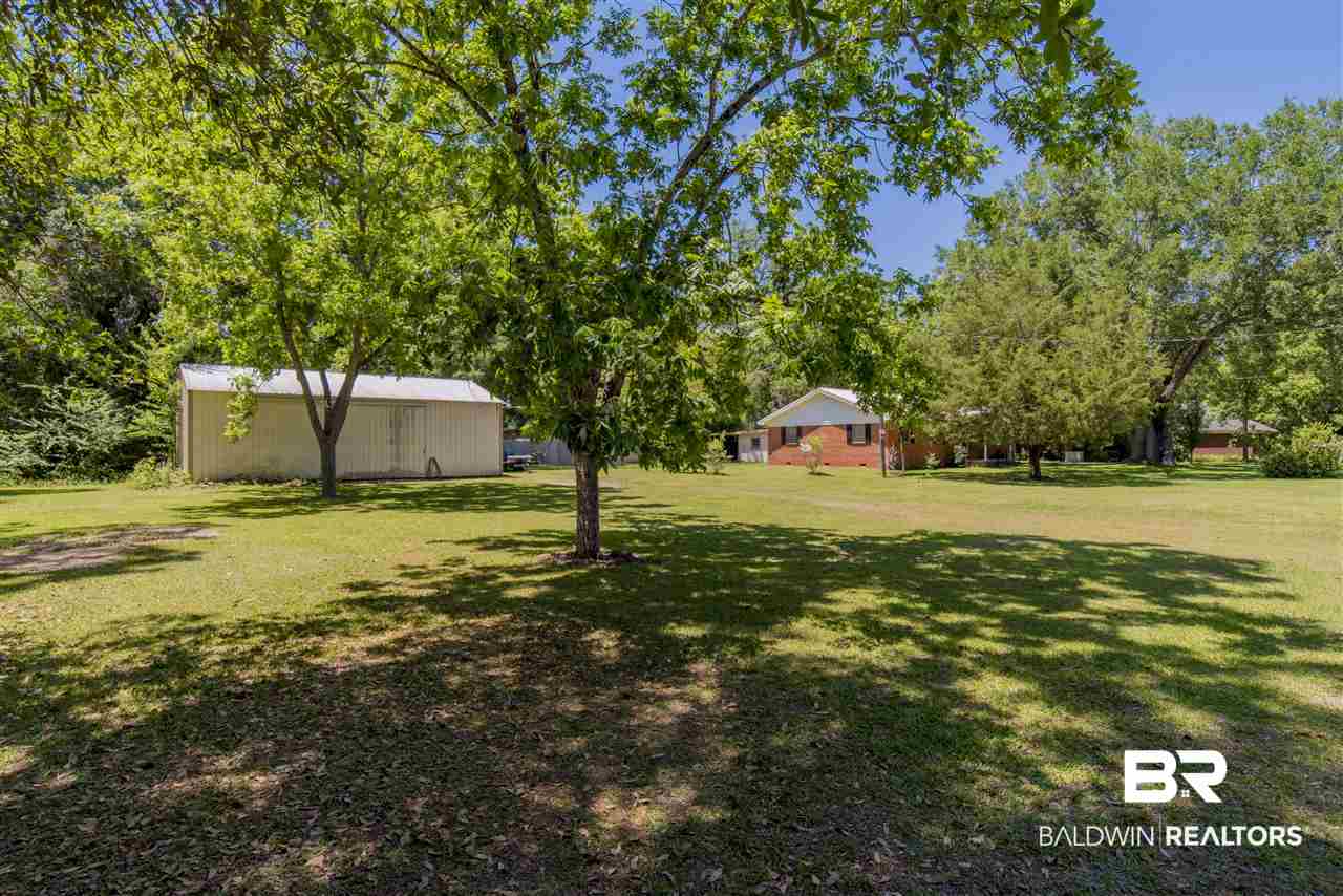 12405 Osborne Drive Foley, AL 36535 - Photo 5 of 28 24x40 Steel Building w/ electric meter&water pump
