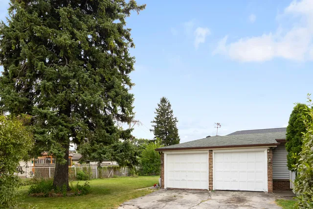 $244,900 | 401 East Le Moyne Avenue, Northlake, IL 60164