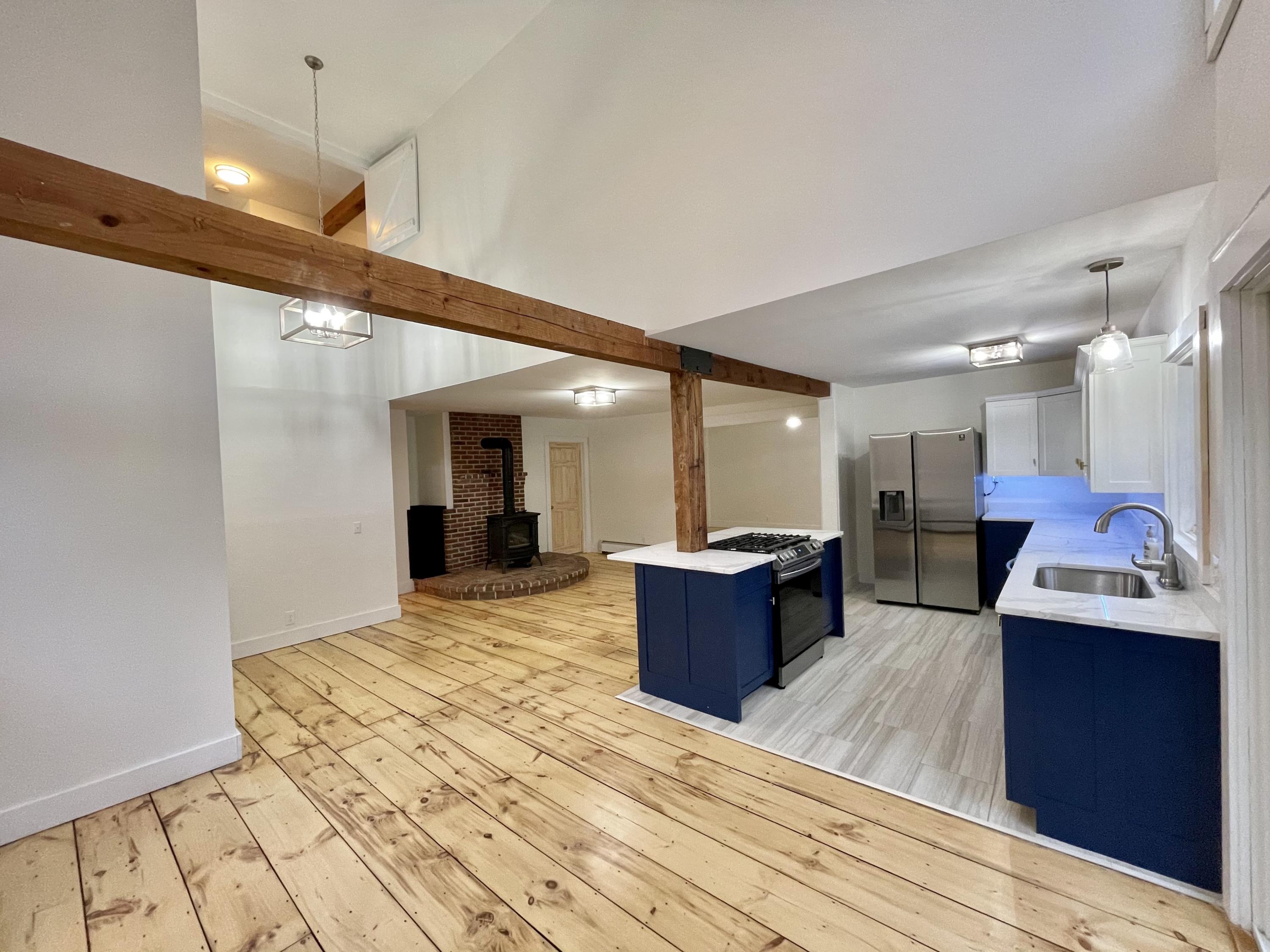 242 Randall Road North Berwick, ME 03906 - Photo 16 of 23 Dining/Kitchen