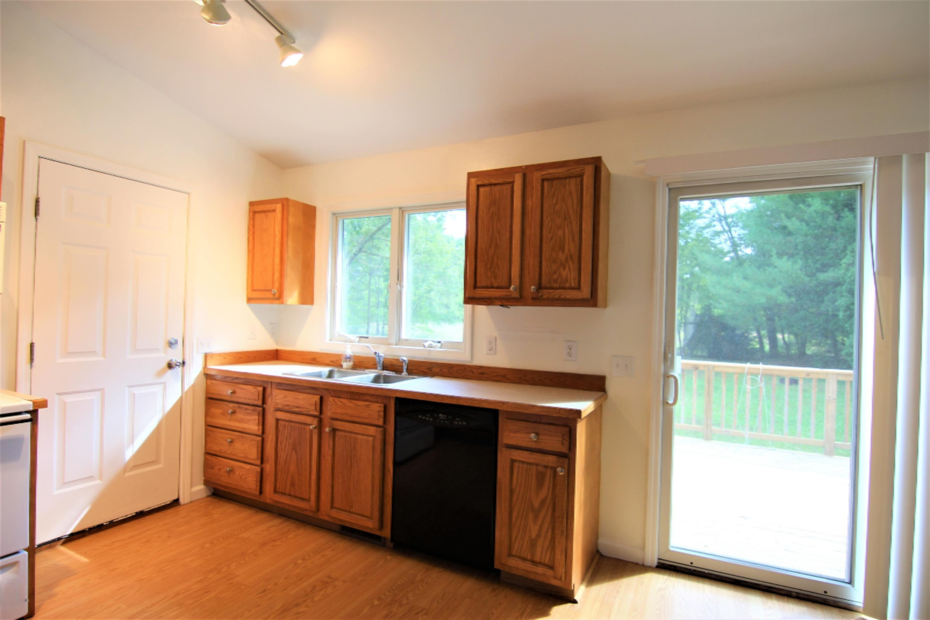 2770 Pillon Road Twin Lake, MI 49457 - Photo 6 of 27 IMG_3599
