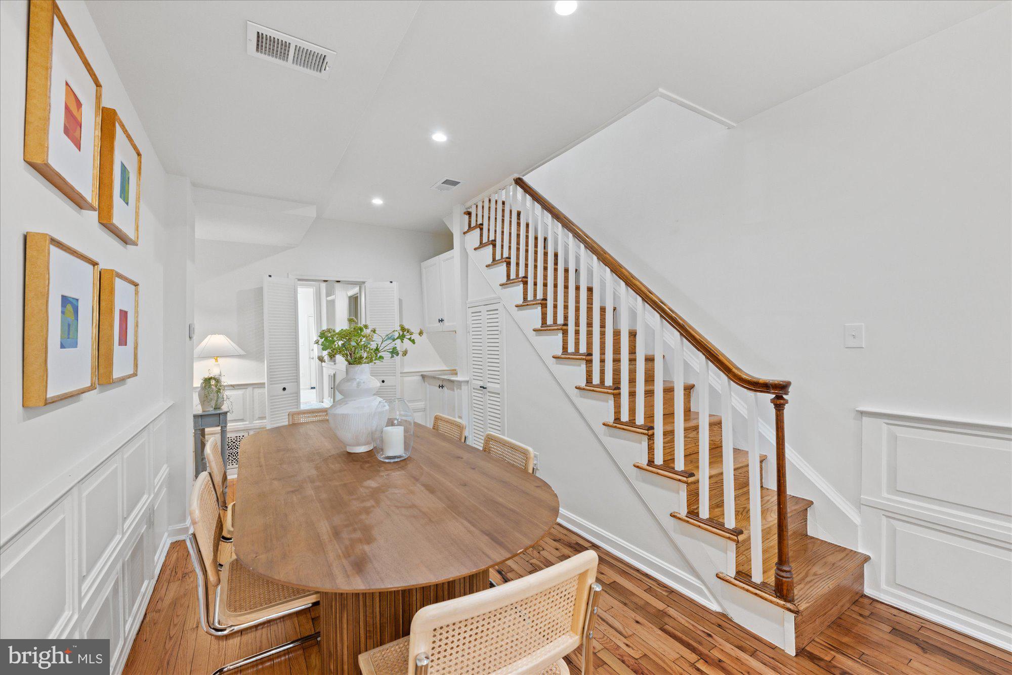 331 10th Street Southeast Washington, DC 20003 - Photo 5 of 16 Dining Room