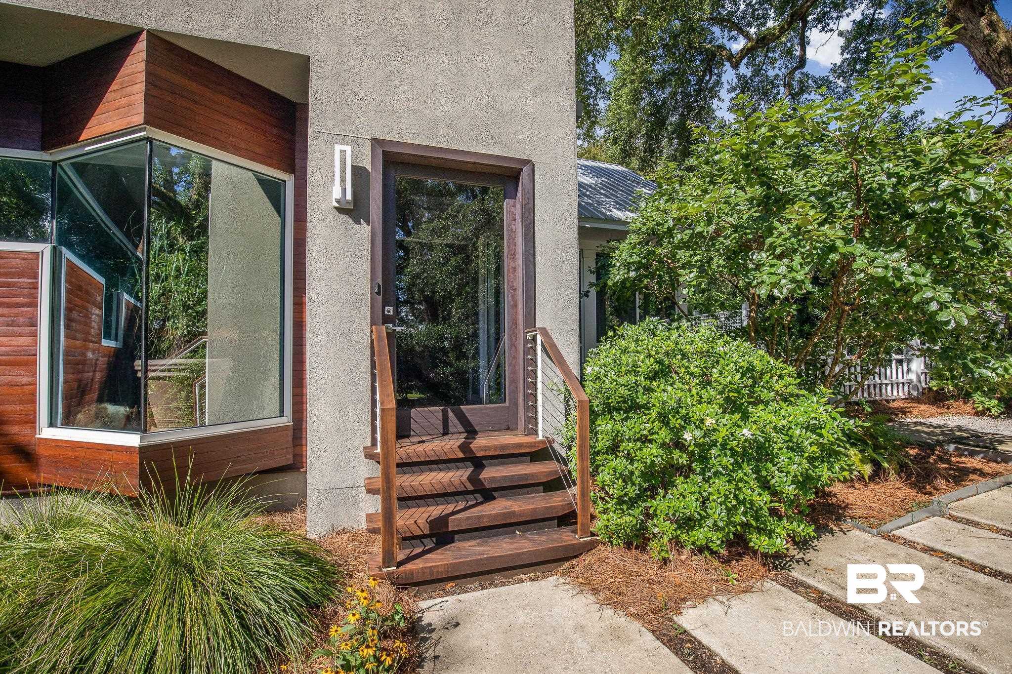 211 Pier Avenue Fairhope, AL 36532 - Photo 5 of 49 Main Entrance