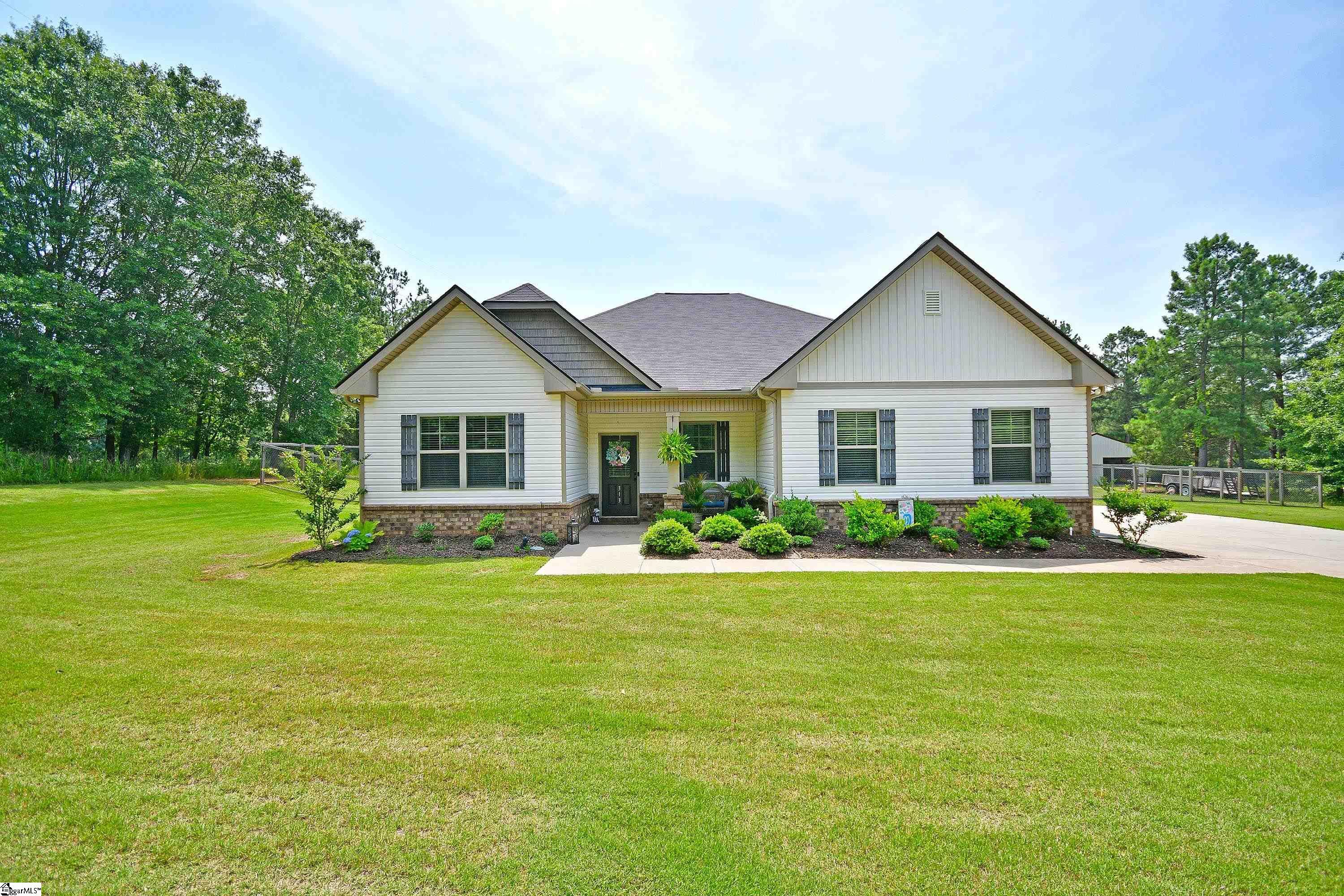 313 Old Power Plant Road Duncan, SC 29334 - Photo 1 of 36 Gallery Image 1