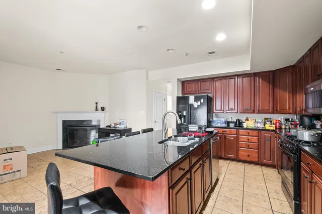 $480,000 | 2218 Margraf Circle, Woodbridge, VA 22191