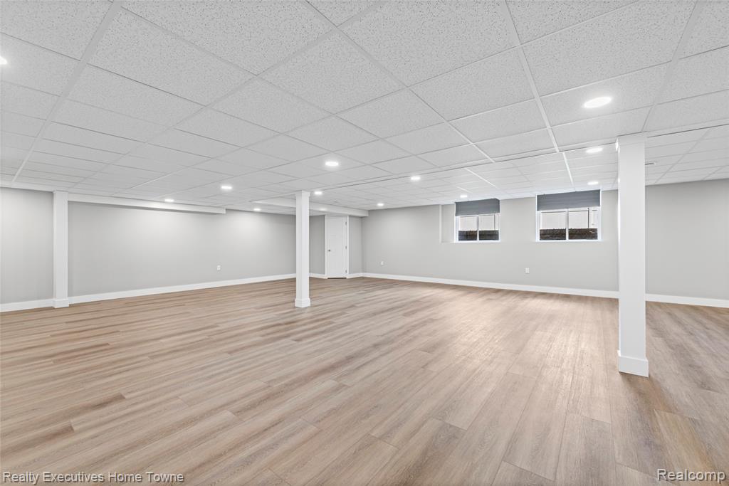 4429 River Road East China, MI 48054 - Photo 29 of 35