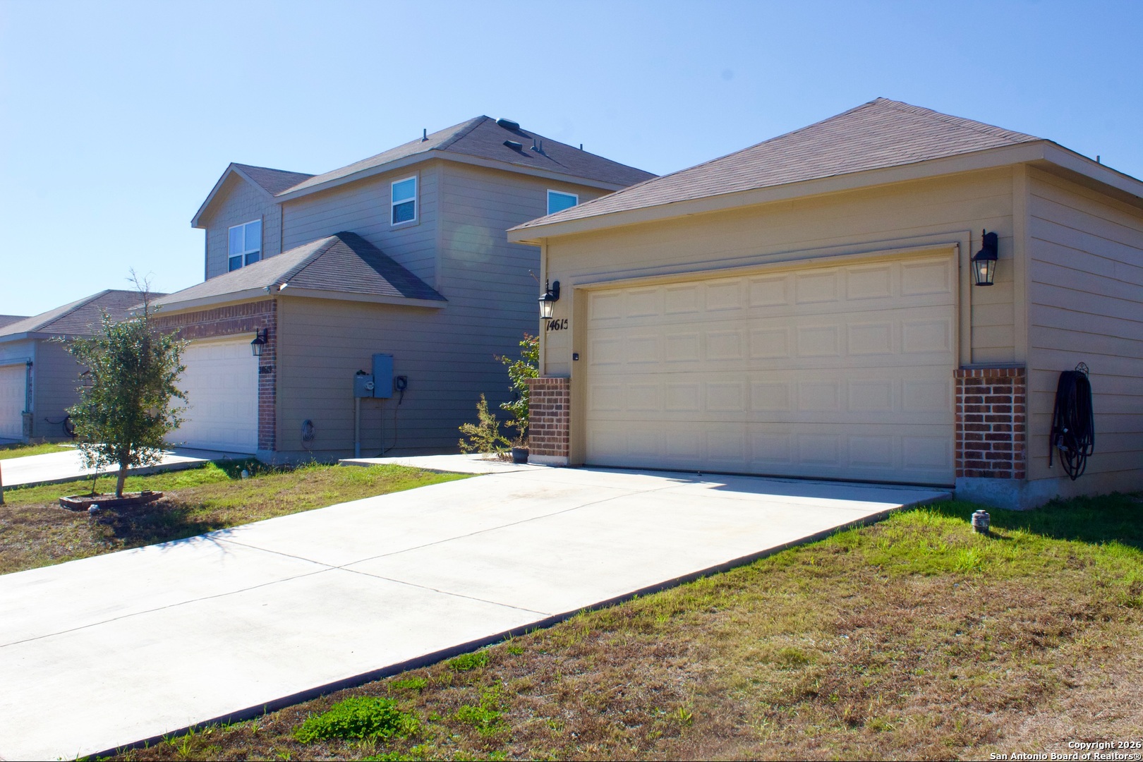 14615 Stirrup Elmendorf, TX 78112 - Photo 4 of 47