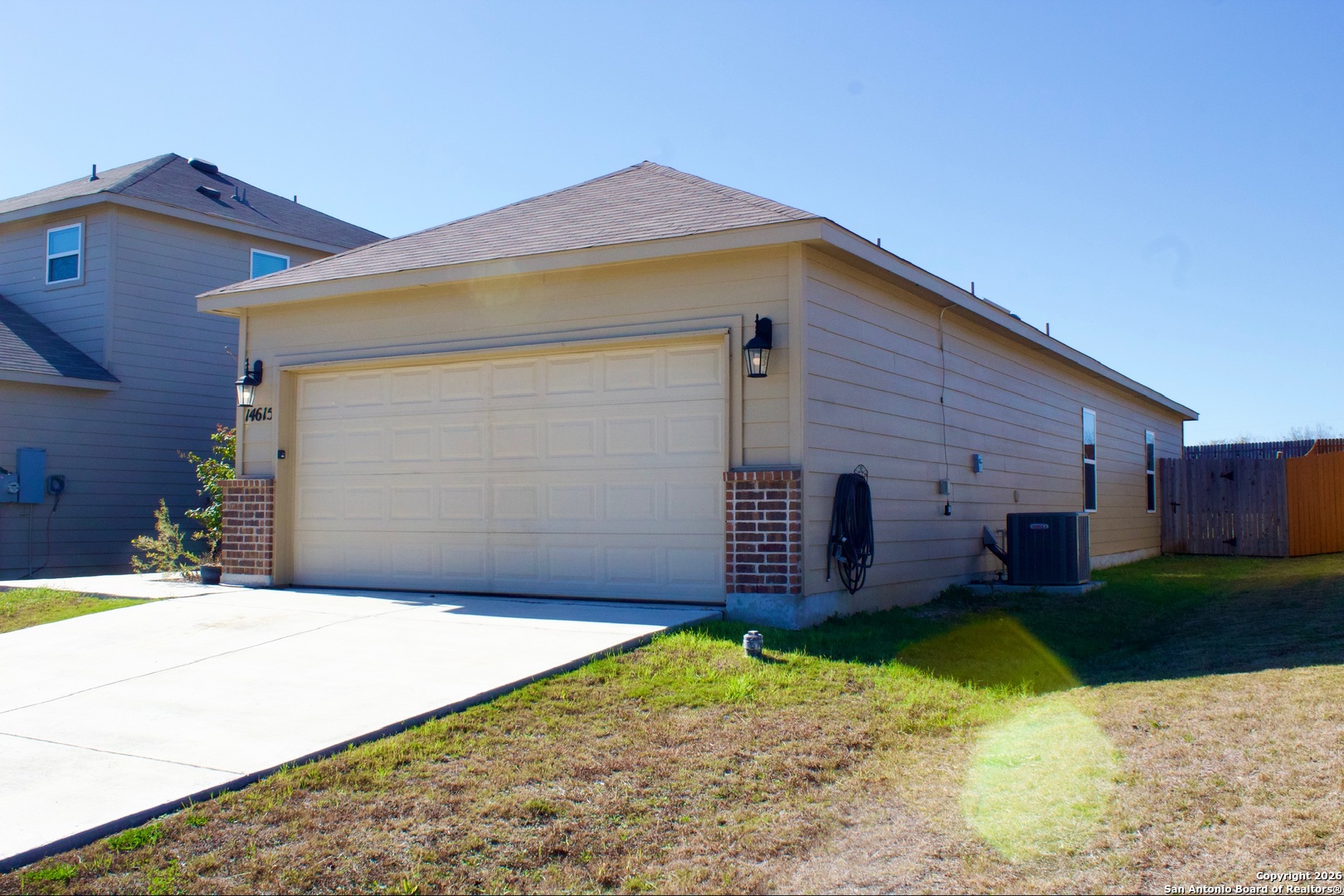 14615 Stirrup Elmendorf, TX 78112 - Photo 5 of 47