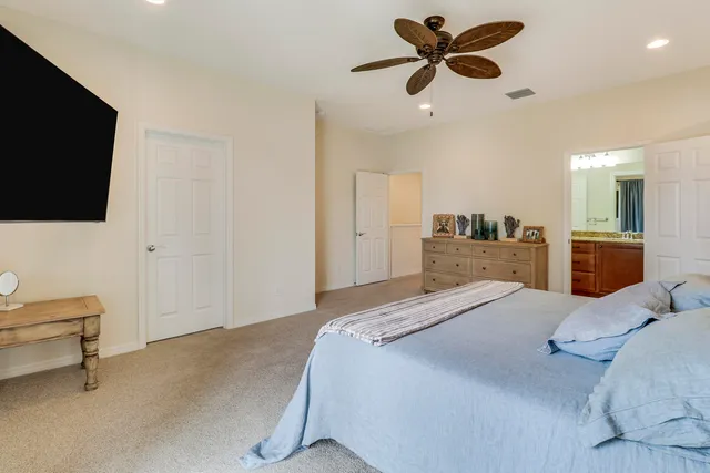 $555,000 | 1227 Community Drive, Jupiter, FL 33458