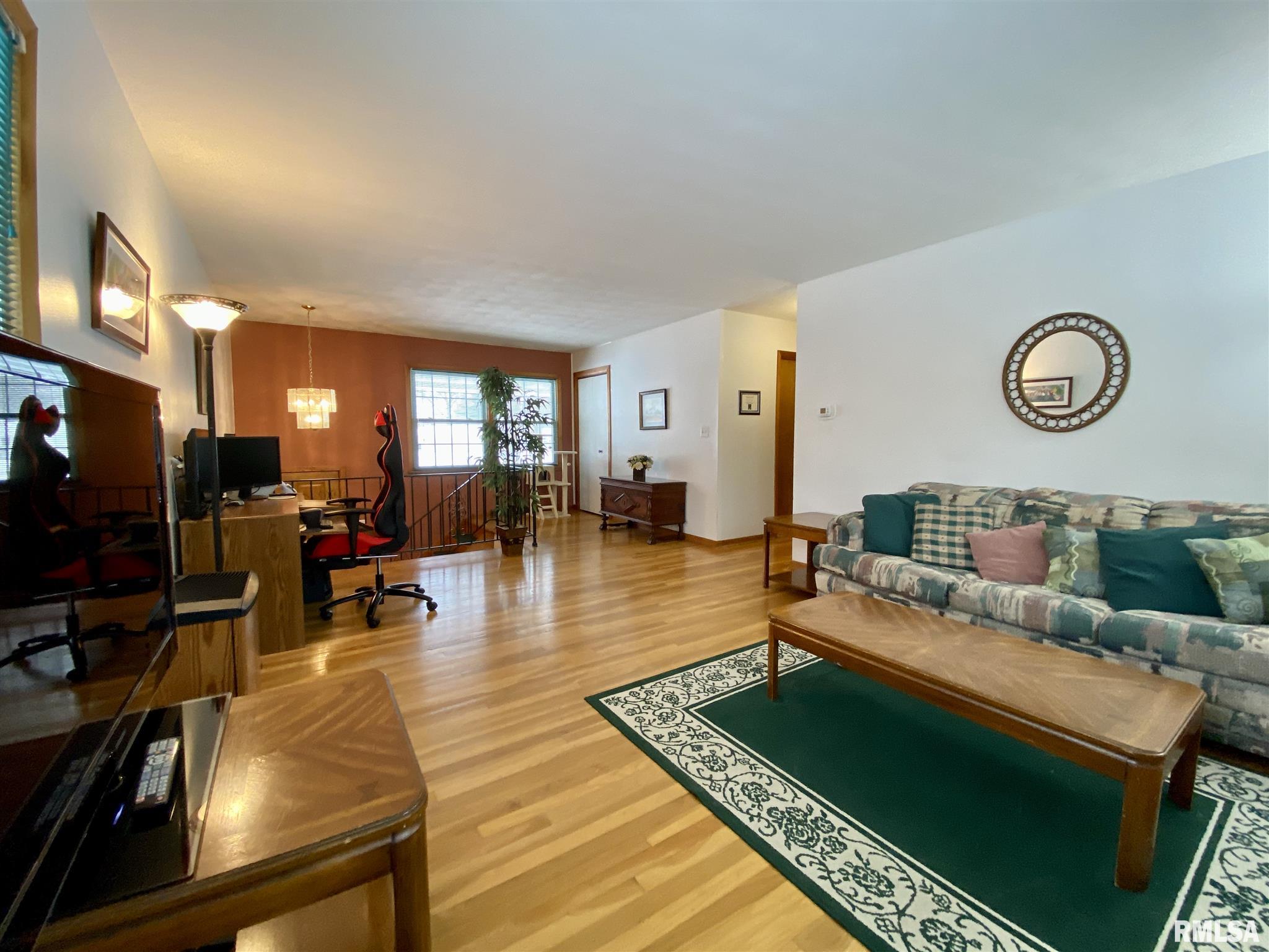 269 Jana Road Macomb, IL 61455 - Photo 19 of 29 Gallery Image 19