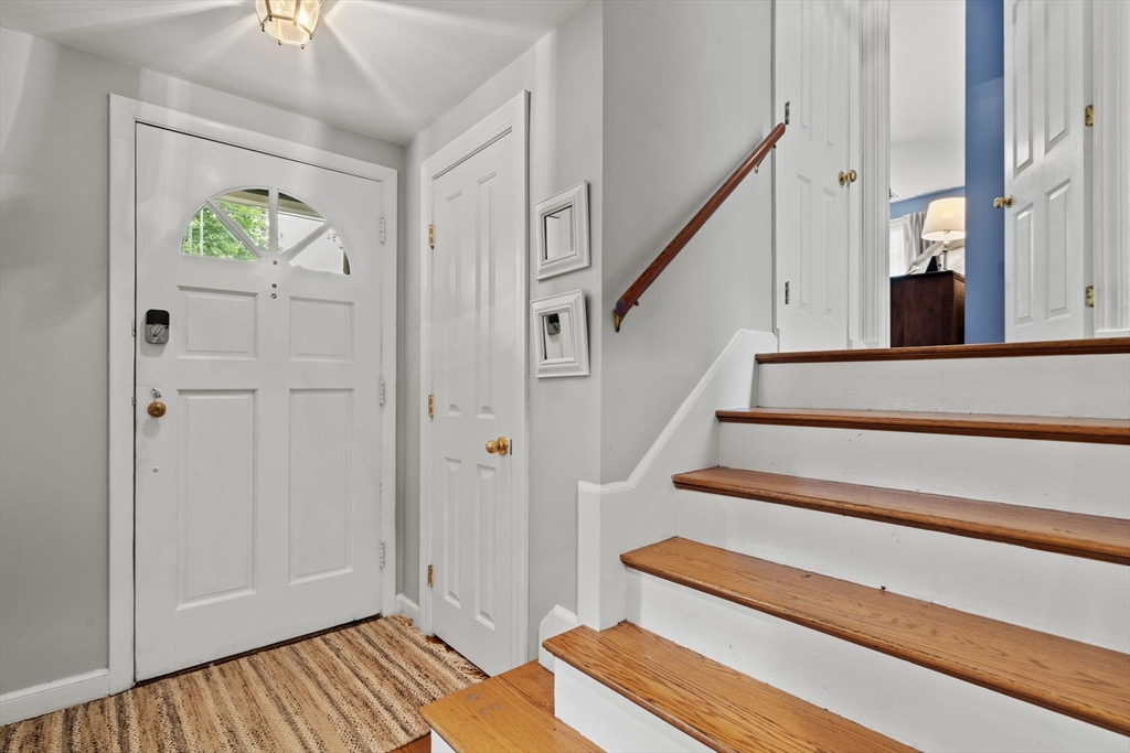7 Trickett Road Lynnfield, MA 01940 - Photo 21 of 37
