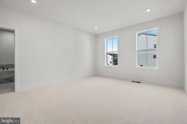 $644,065 | 43298 Farringdon Square, Unit HOMESITE 209, Broadlands, VA 20148