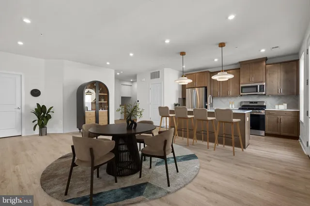 $644,065 | 43298 Farringdon Square, Unit HOMESITE 209, Broadlands, VA 20148