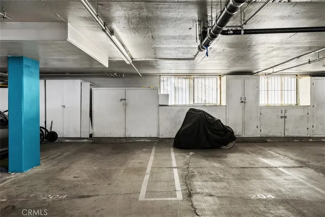 $1,495,000 | 16255 Pacific Circle, Unit 204, Huntington Beach, CA 92649