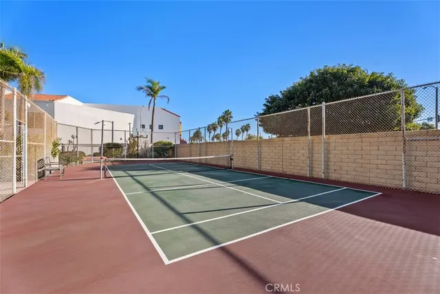 $1,425,000 | 16255 Pacific Circle, Unit 204, Huntington Beach, CA 92649