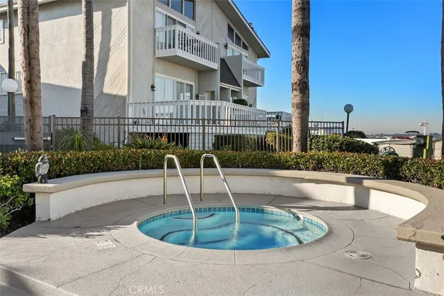 $1,425,000 | 16255 Pacific Circle, Unit 204, Huntington Beach, CA 92649