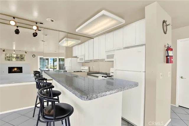 $1,425,000 | 16255 Pacific Circle, Unit 204, Huntington Beach, CA 92649