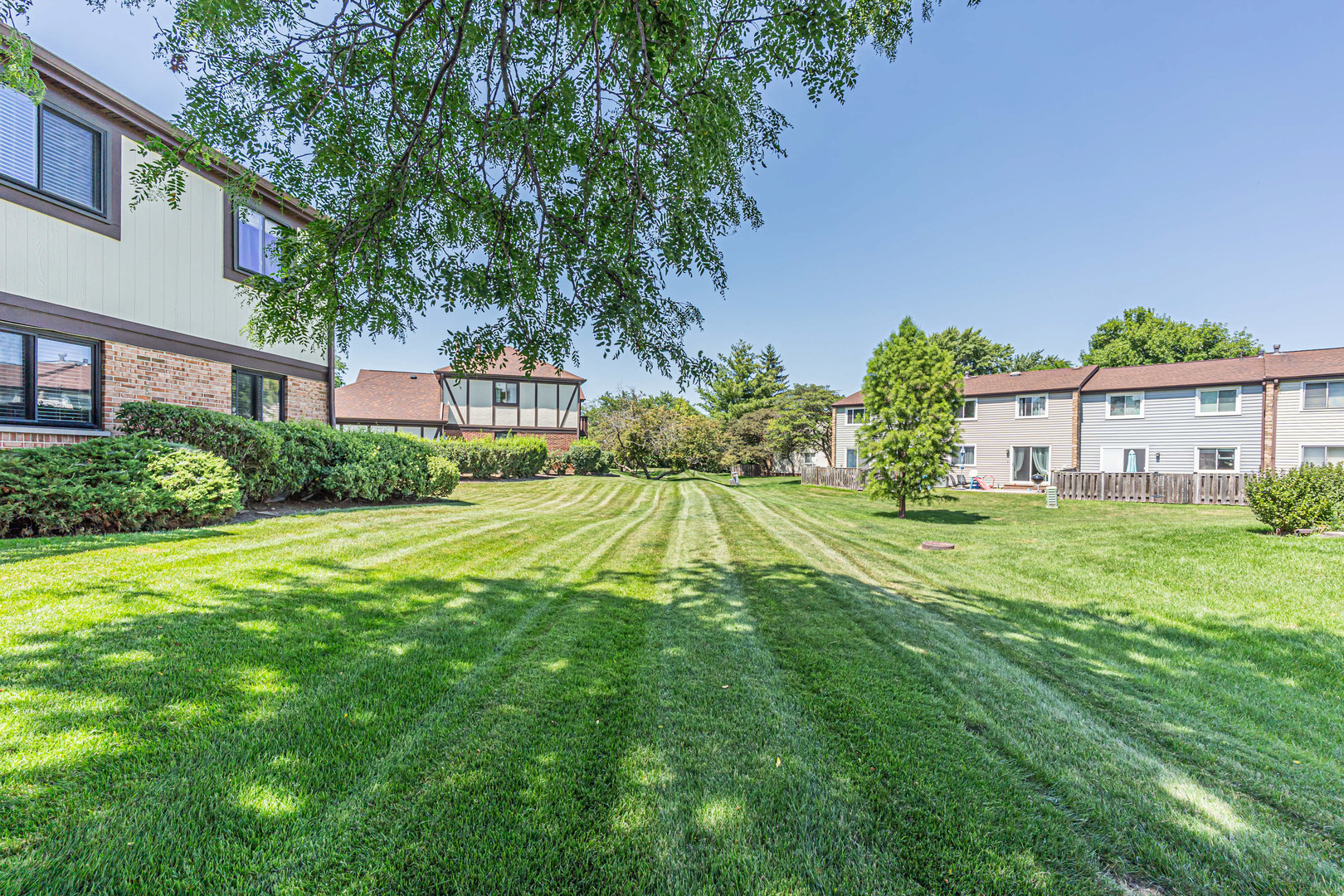 1538 Springview Court, Unit A1 Wheeling, IL 60090 - Photo 30 of 31