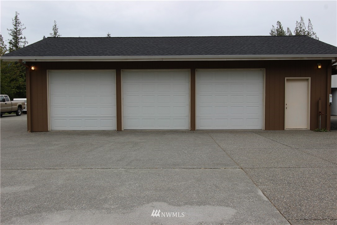 8739 Pinelli Road Sedro-Woolley, WA 98284 - Photo 6 of 25 Gallery Image 6